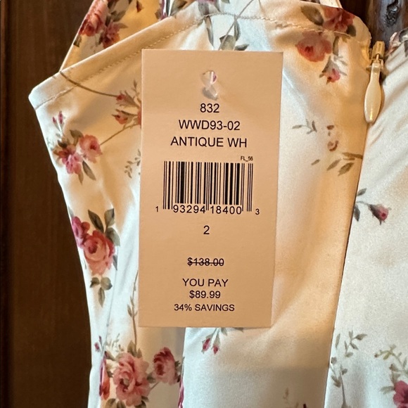 We Wore What Antique white flower dress - Picture 9 of 10